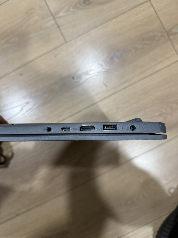 Lenovo IdeaPad Slim 3i 15.6" FHD Laptop Intel i3-N305 8GB RAM 128GB SSD Win11 gallery