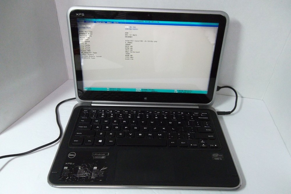 Dell XPS 12 9Q23 Hybrid Ultrabook Intel Core i5-3317U 1.70GHz 1080p Wi-Fi Touch