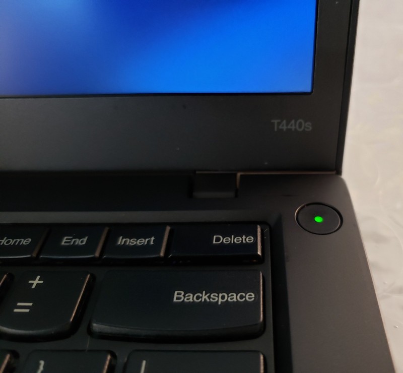 Lenovo ThinkPad T440s Intel Core i7-4600 12GB RAM 256GB SSD Win 11 Pro w/ 90w AC gallery