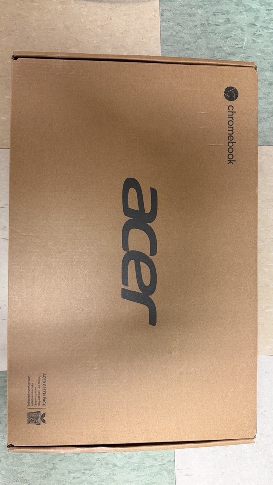Acer Chromebook 714 14" (64GB eMMC, Intel Core i3 8th Gen. 3.40 GHz, 8GB) Laptop