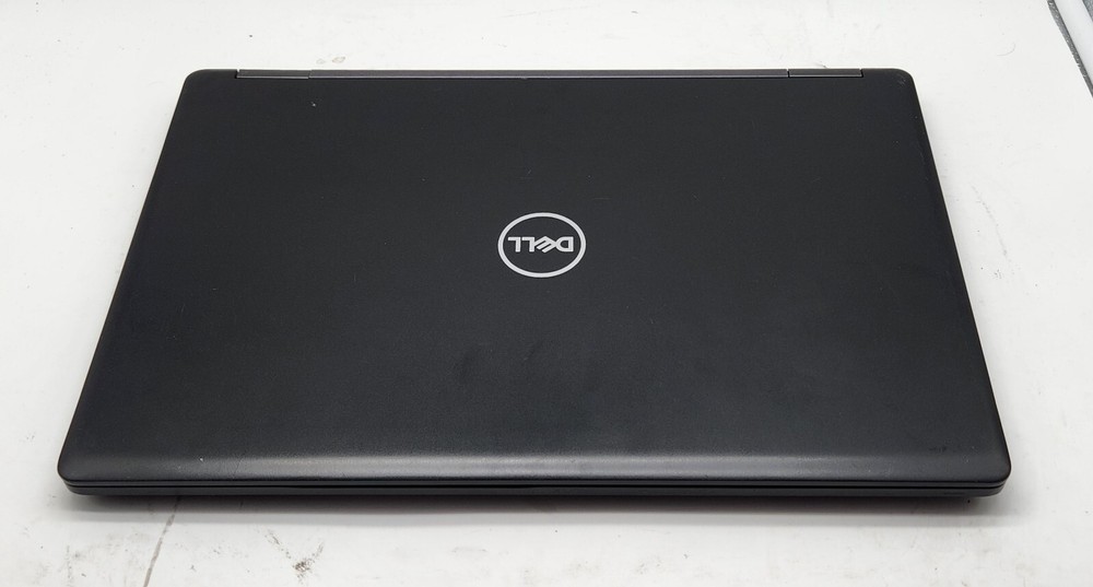 0326-04 Latitude 5590 w/charger.No webcam!i5 8th gen(4cores).8GB.128GB M.2.15.6"