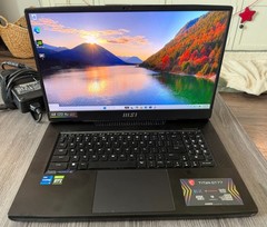 MSI Titan GT77 17.3″ 4K 120Hz Gaming Laptop | i7-12800HX | RTX 3070 Ti | 32GB 1T