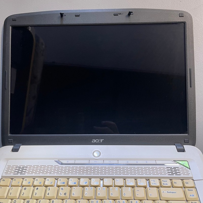 ACER Aspire 5315-2153 Intel Celeron Processor 530 Crystalbrite 15.4 PARTS ONLY gallery