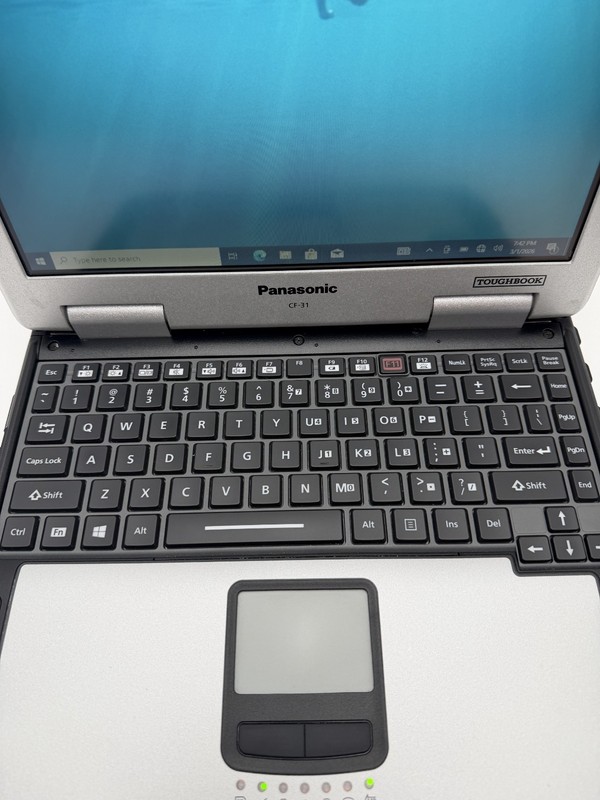 Panasonic Toughbook CF-31 MK6 i7-7600U Touch 16GB 1TB SSD Win10pro 4G/DVD gallery