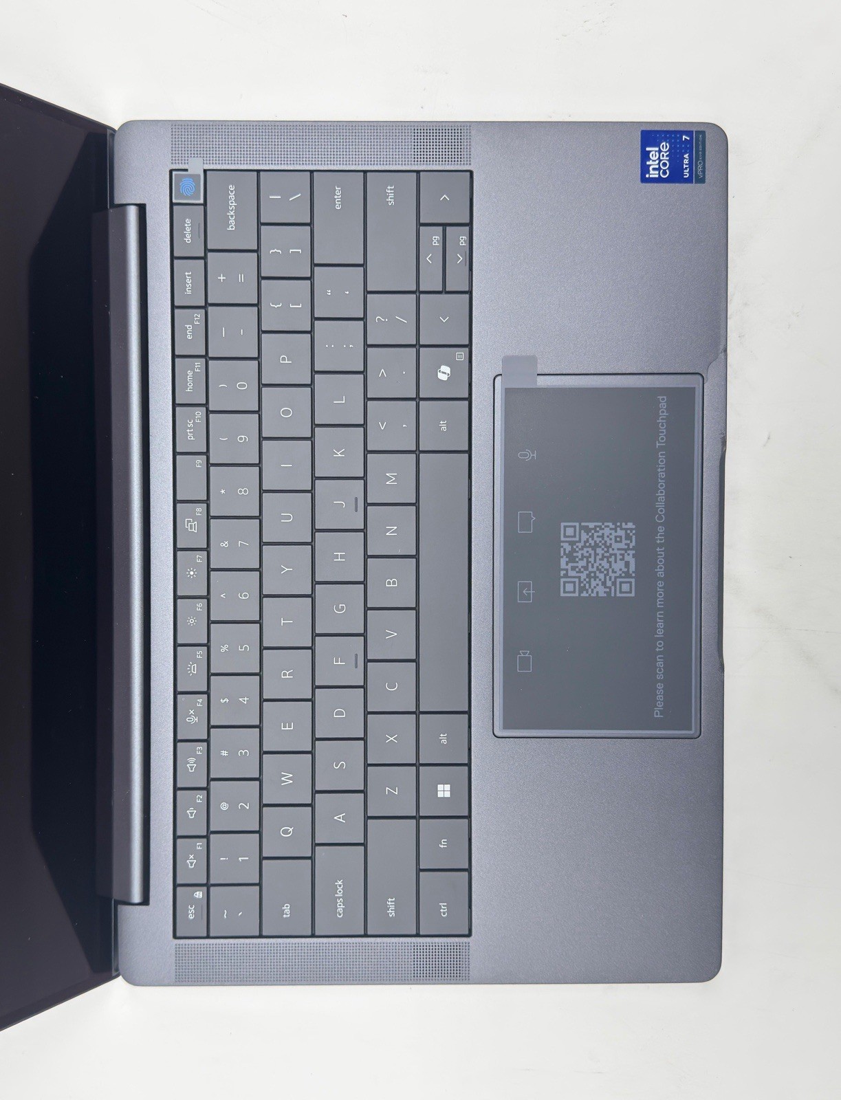 Dell Pro 13 Premium PA13250 - 13.3" Ultra 7 - 268V - 32GB RAM - 512GB SSD KJ1H0 gallery