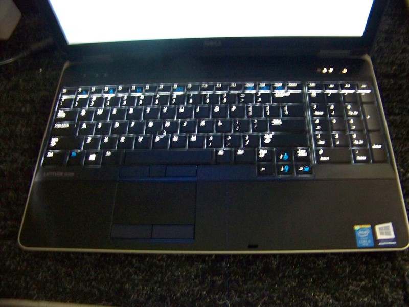 Dell E6540_WIN 11💥New 250 SSD💻i7 QUAD💻BACKLIT_DVD/CD+Webcam💻Office 2024 PRO gallery