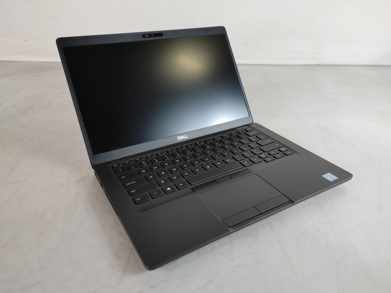 Dell Latitude 5400 Core i5-8350U 1.70 GHz 8 GB DDR4 No HDD gallery