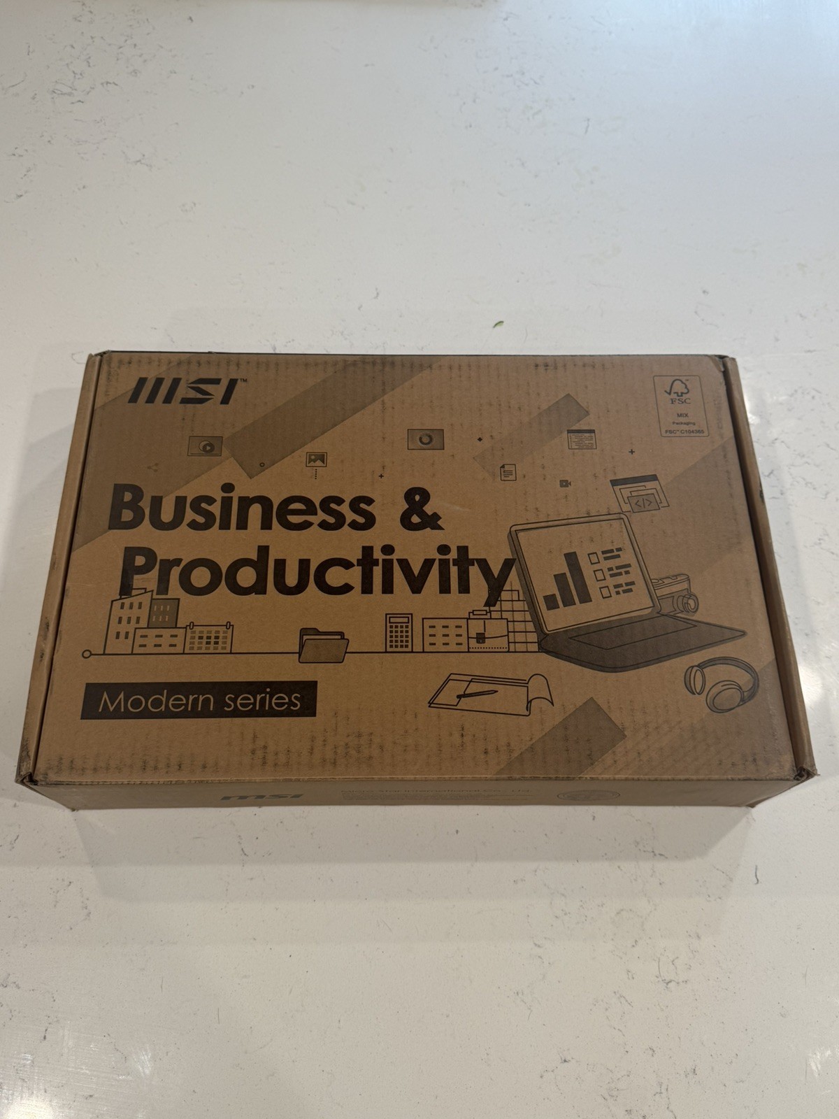 MSI Modern 13" Ultrabook Laptop - Intel Core 7-150U (1.80 GHz) - 16GB - 1TB SSD gallery