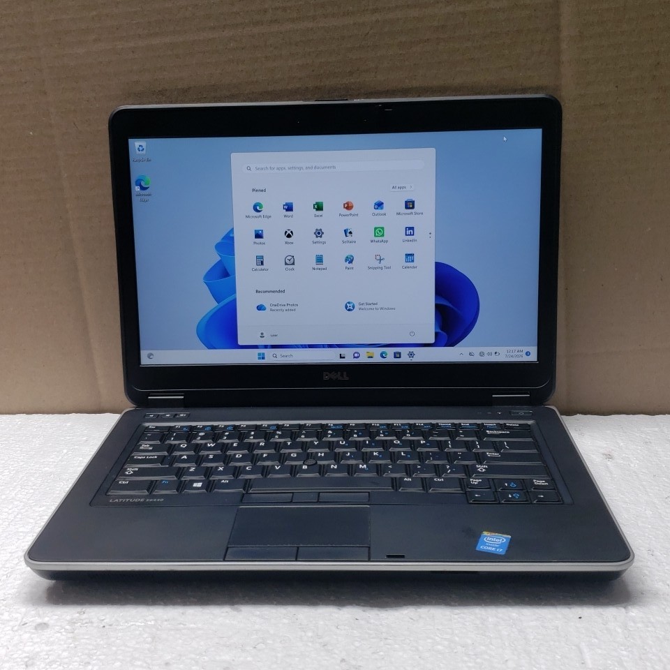 Dell Latitude E6440 i7-4610M 3.00GHZ 8GB GB .1TB HDD .Webcam Wi-Fi Win11 Pro 14" gallery