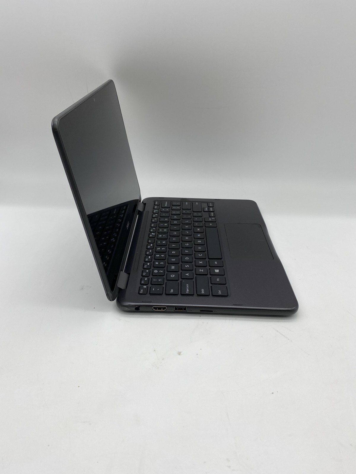 Dell Inspiron 3185 Laptop AMD A6-9220e Radeon R4 1.6GHz 4GB RAM 32GB SSD No OS gallery