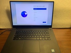 Dell XPS 15 7590, Intel i7-9750H, 16GB, 1 TB, GTX 1650, Touchscreen, Win 11 Pro