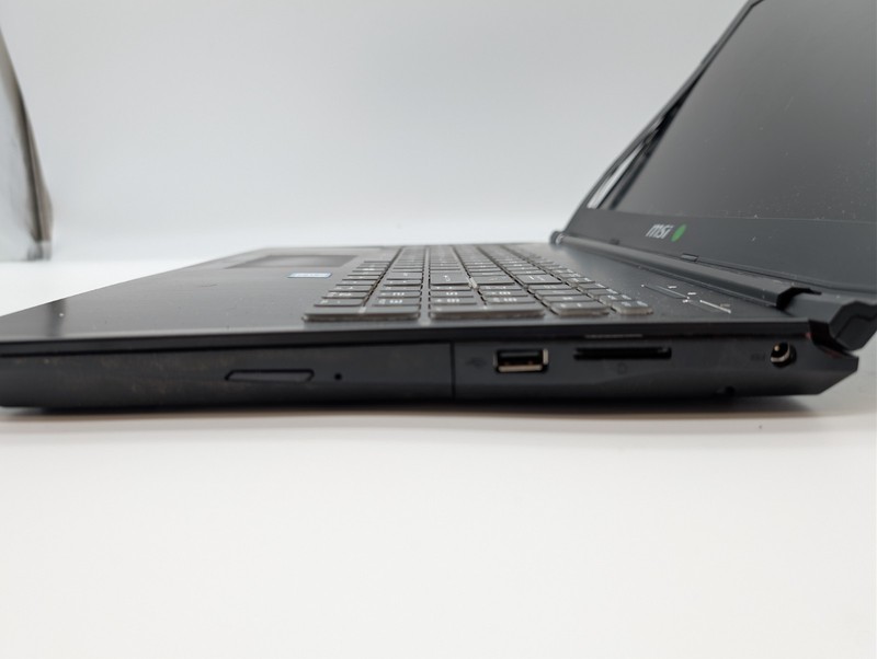 MSI GE62 Apache Pro 15.6" Gaming Laptop GTX960M - Parts ONLY! gallery