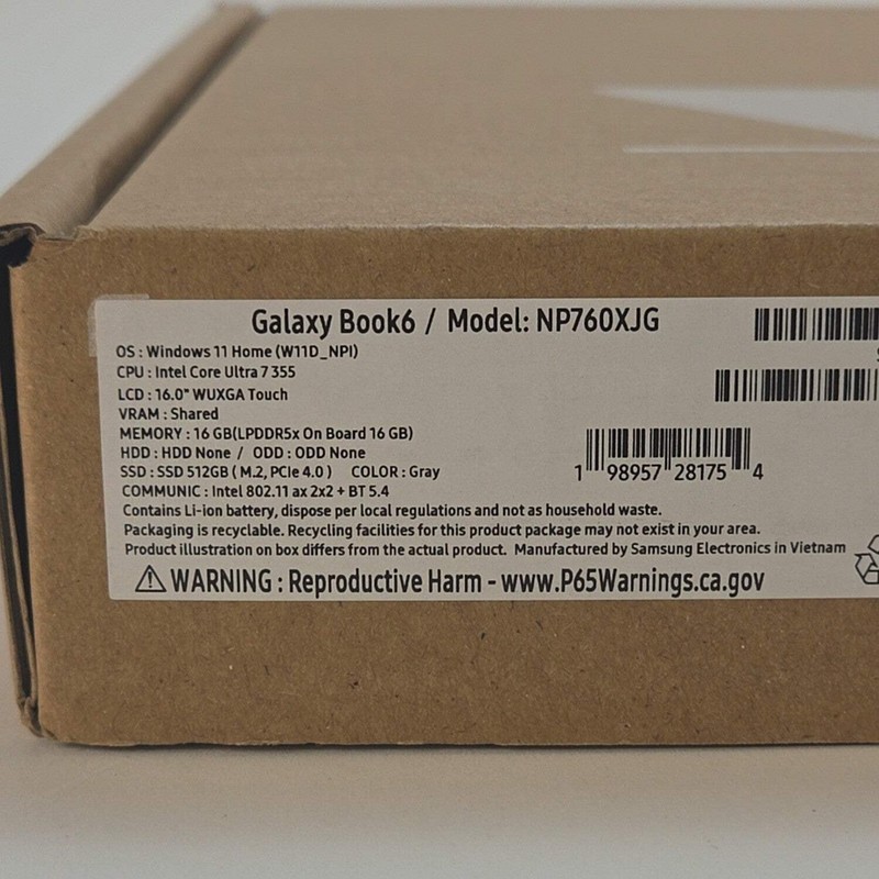 New Samsung Galaxy Book6 16" Intel Core Ultra 7 355 1.7GHz 16GB RAM 512GB SSD gallery