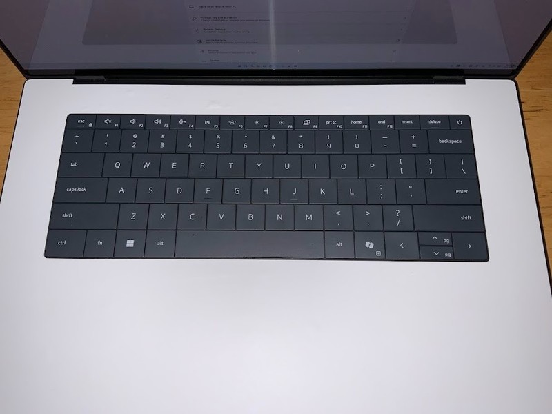 Dell XPS 16 (2026) 3.2K OLED Touch Screen Ed Ultra X7 32GB (4TB nvme) gallery