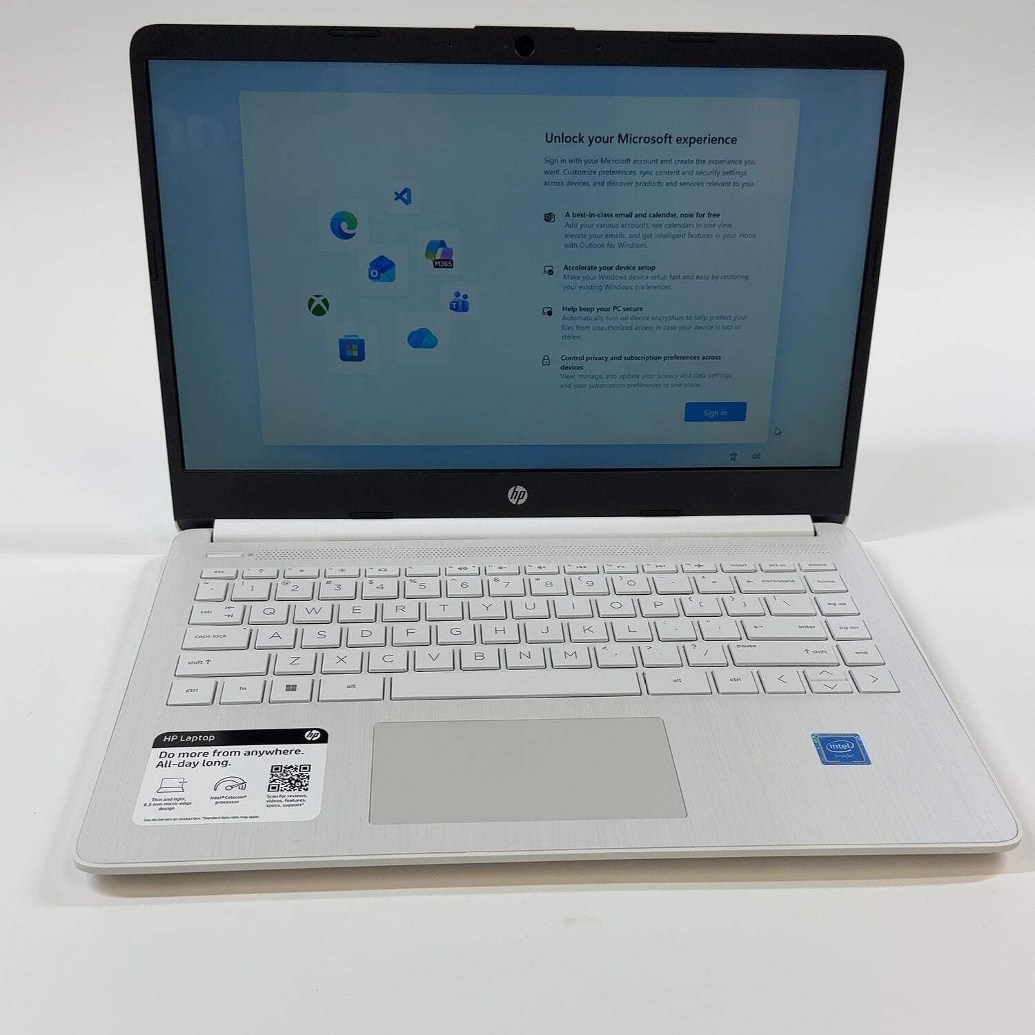 HP Laptop 14-DQ0052DX 14" Celeron N4120 1.0GHz 4GB RAM 64GB SSD gallery