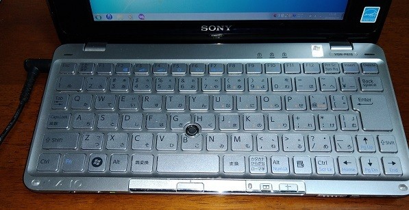 SONY VAIO typeP VGN P61S Intel Atom Z550 2.0GHz RAM 1GB SSD 32GB Linux gallery