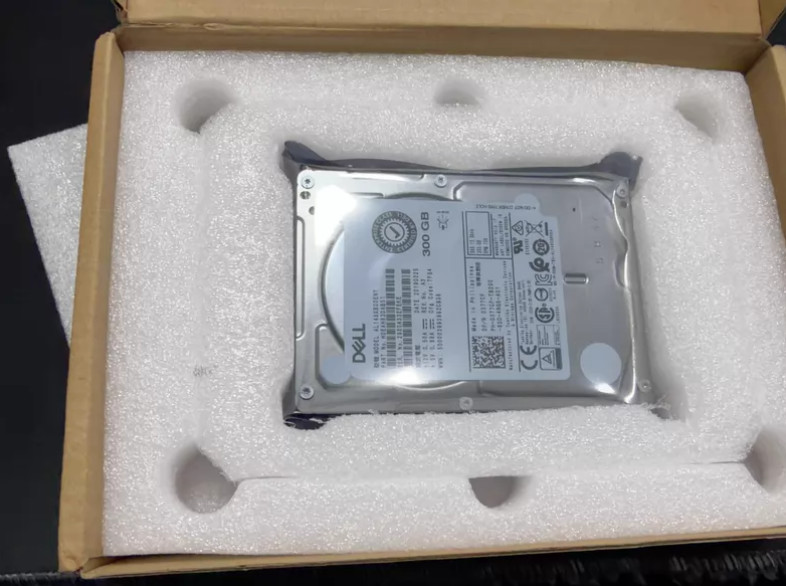 New Dell 300GB 15K 12GB 2.5 SAS 0377CF 377CF AL14SXB30ENY R640 R740 Hard Drive gallery