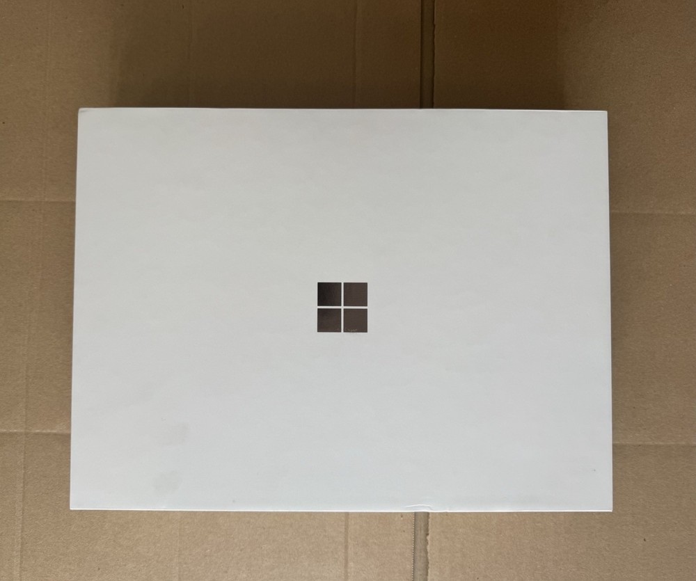 Microsoft Surface Laptop Copilot+ PC 13.8" Touchscreen Snapdragon X Elite 16GB R