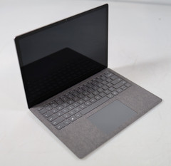 Microsot Surface 4 13.5″ Intel i7-1185G7 16GB DDR4 512GB SSD No COA OS