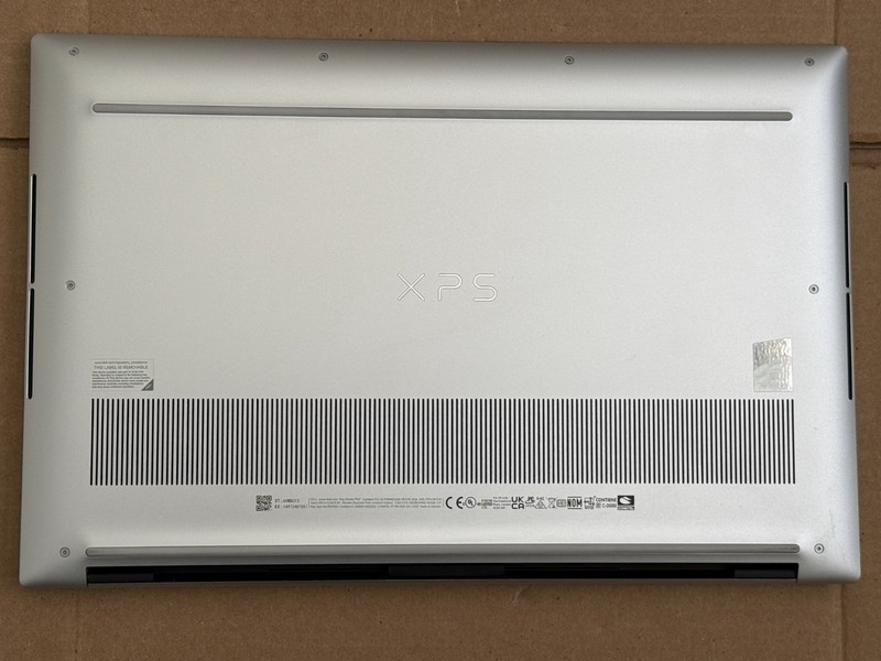 Dell Xps 9530 i9-13900h 32gb DDR5 Ram 4070 RTX GPU 1TB SSD 15.6" OLED 3.5K W11 gallery