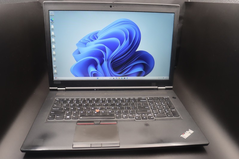 Lenovo P73 Intel i7 9th Gen 16GB RAM 512 GB NVIDIA Quadro T2000 + Dock Station gallery