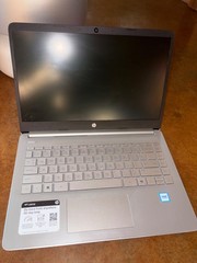 HP 14-DQ0703DX Intel Pentium Silver N5030 4GB 128GB SSD WIN 11 Home