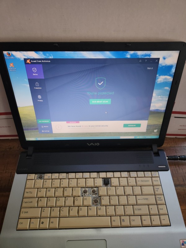 Sony Vaio VGN-FS920 15.4" (Intel Pentium M @ 1.73GHz,2GB Ram,160GB HDD) Win XP gallery