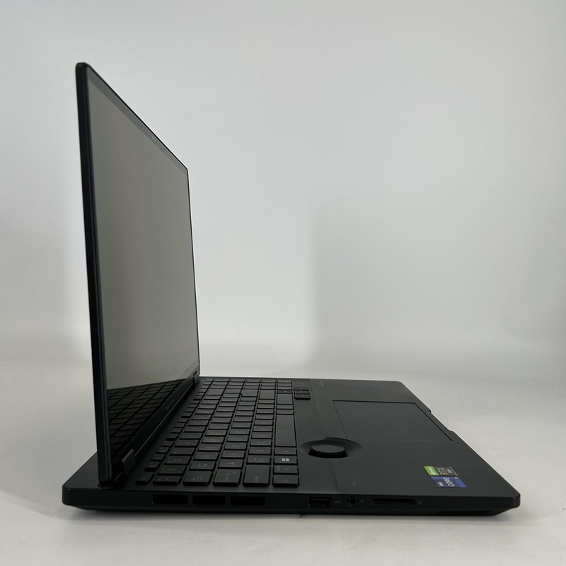 Asus ProArt Studiobook Pro 16 QHD+ TOUCH 2.2GHz i9-13980HX 64GB 2TB RTX 3000 Ada gallery