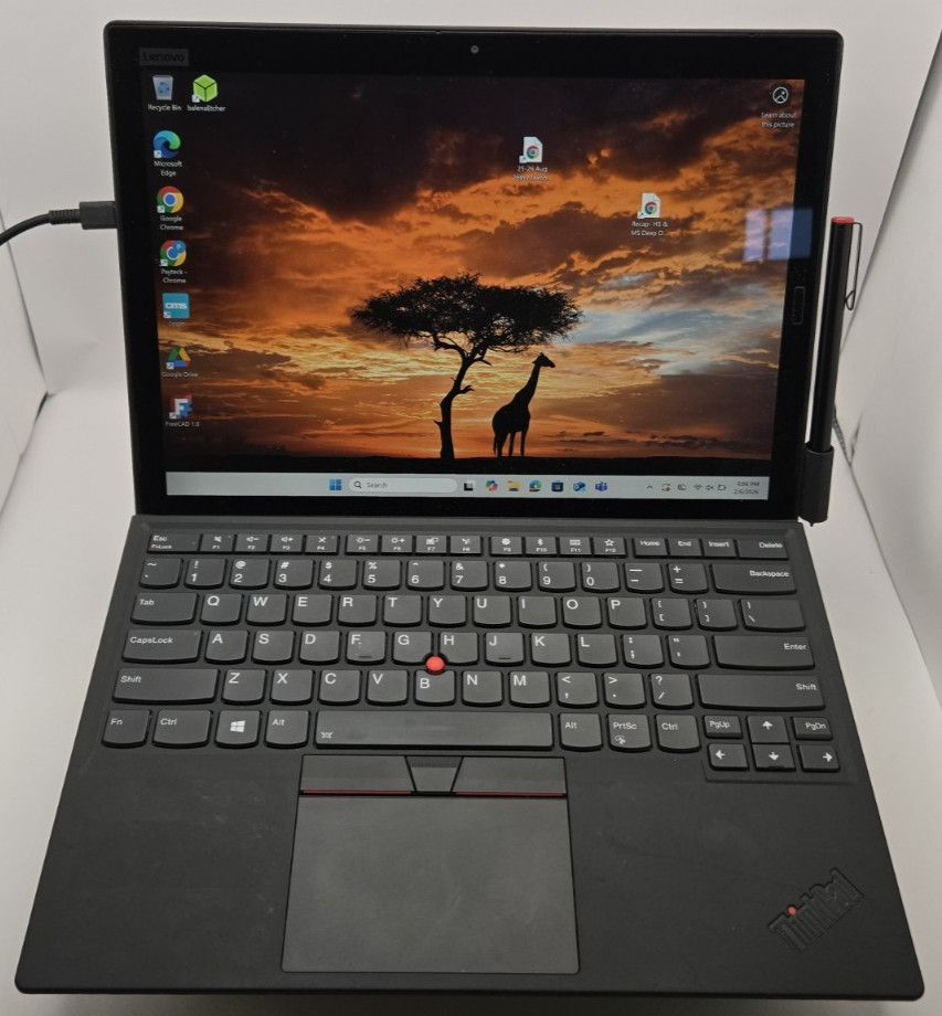 Lenovo ThinkPad X1 Tablet Core i5 8GB RAM 256GB SSD 13" Light-up Keyboard gallery