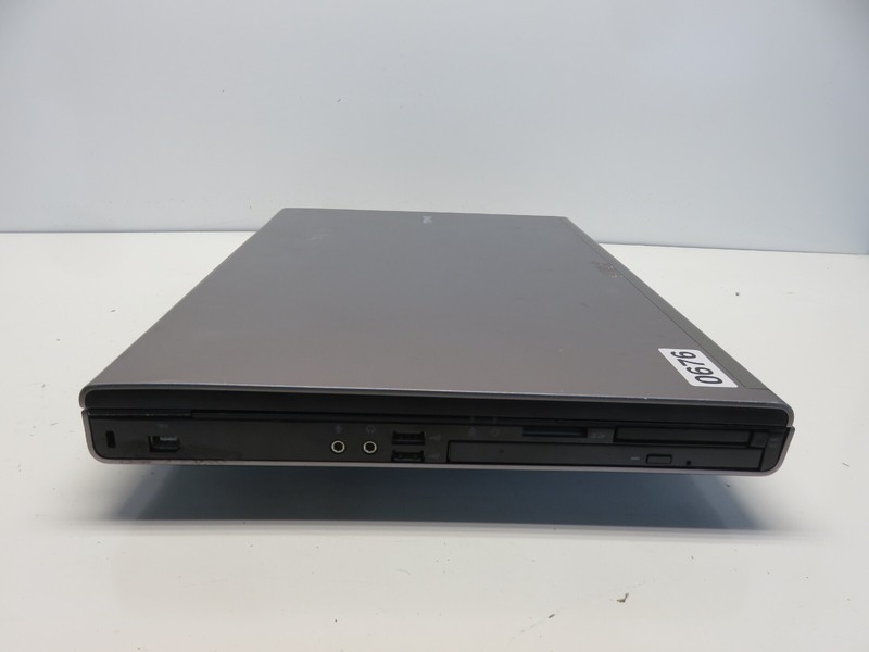 Dell Precision M6400 Intel Core 2 Duo 2 GB Ram 500GB HDD Windows XP No Battery gallery