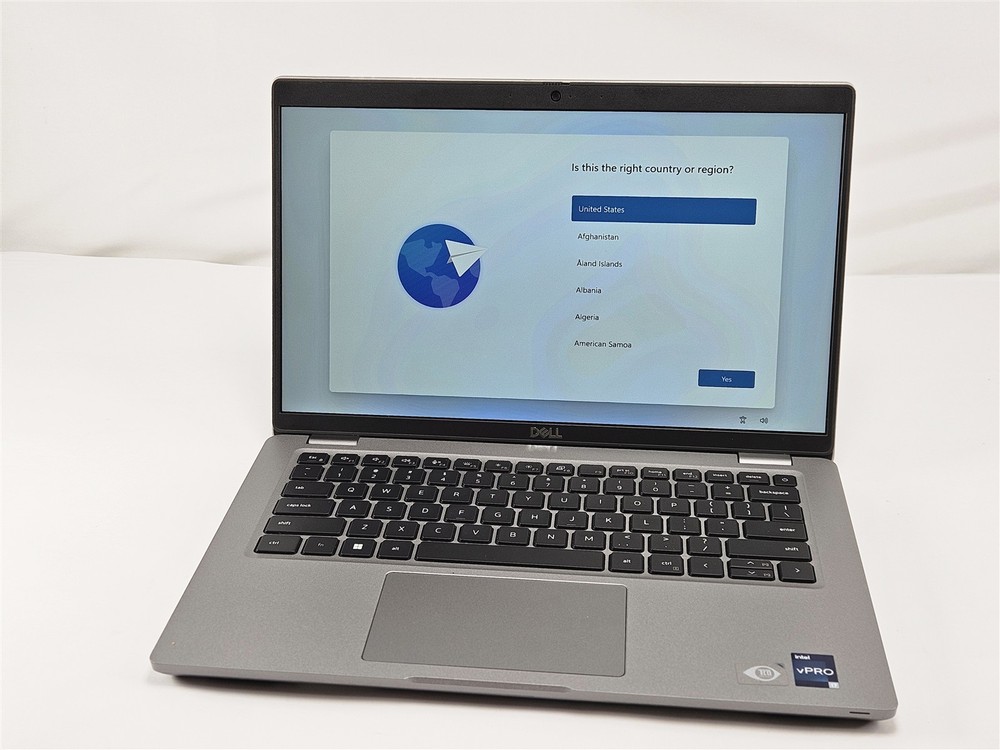 Latitude 5431 Dell 14" i7-1270P 2.2GHz 16GB RAM 256GB SSD Win11 Home Laptop