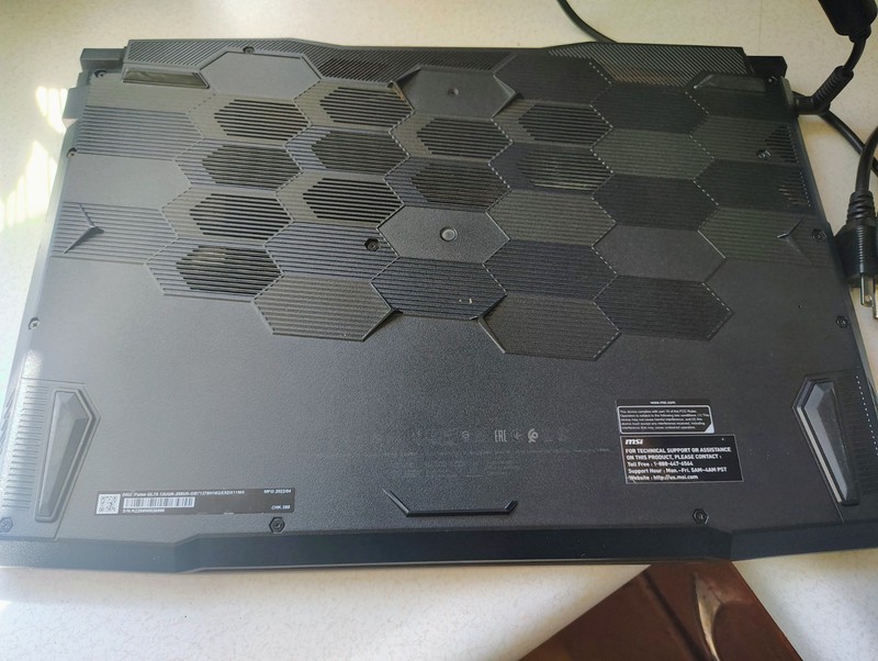 Msi Pulse GL76 Gaming Laptop gallery