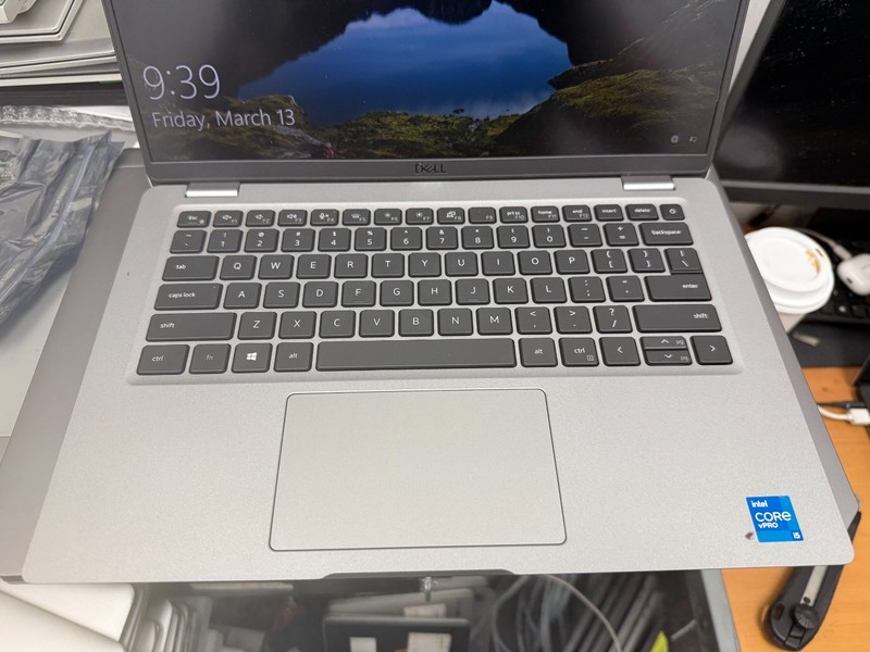 Dell Latitude 5420 Intel Core i5-1145G7 16GB RAM 256GB gallery