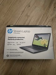 HP Stream 14″ HD Intel Celeron, 64GB, 4GB,Laptop N4020 WINDOW 10 HOME IN S MODE