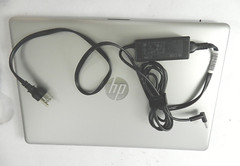 HP 4AG14UA Laptop 17-by0061st Intel Core i3-813OU 8GB 2.26GHz 2400MHz B152