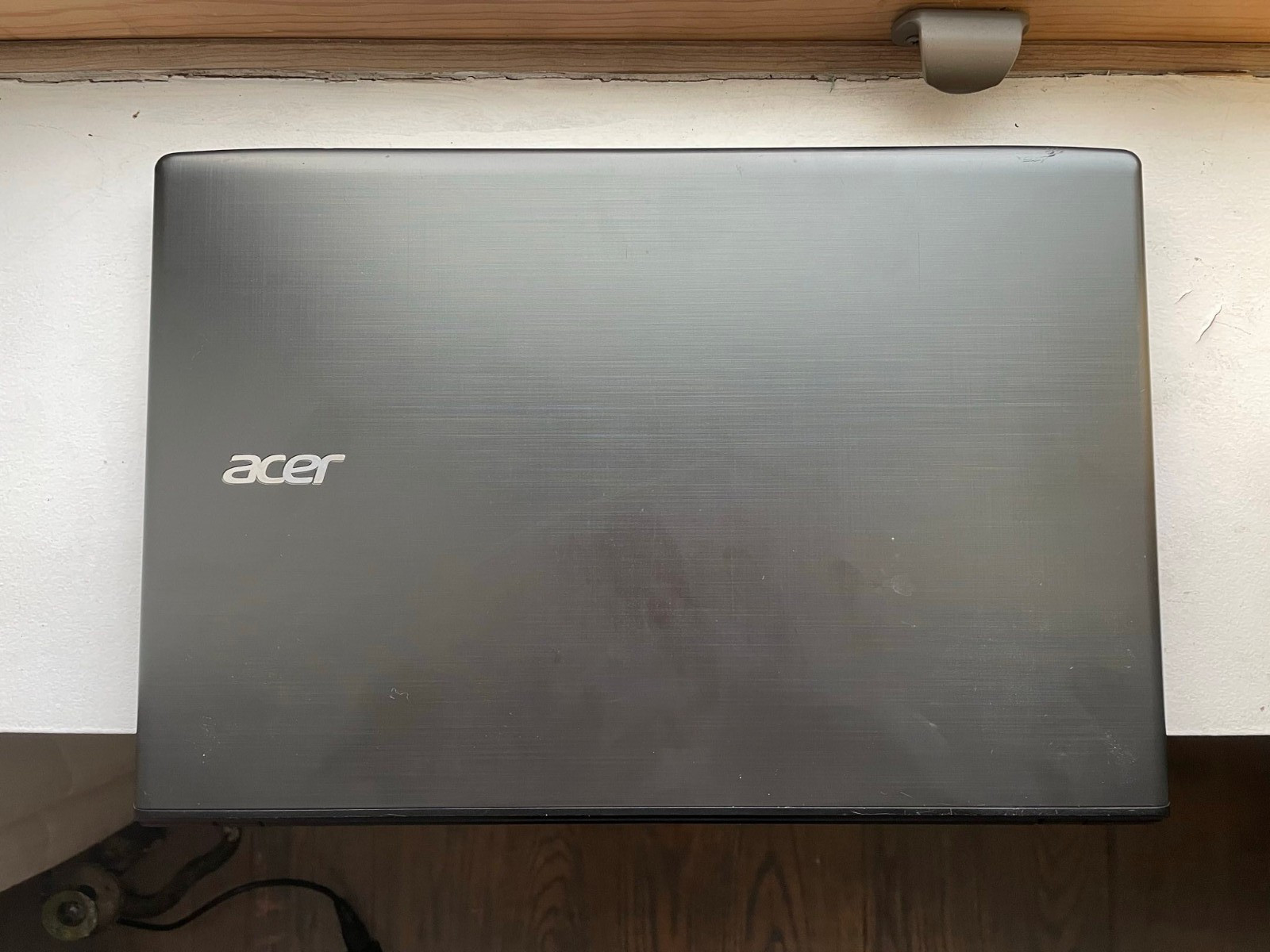 Acer Aspire E5-576 (Intel Core i3 (8th Gen), 6 GB RAM, 1TB Storage) gallery