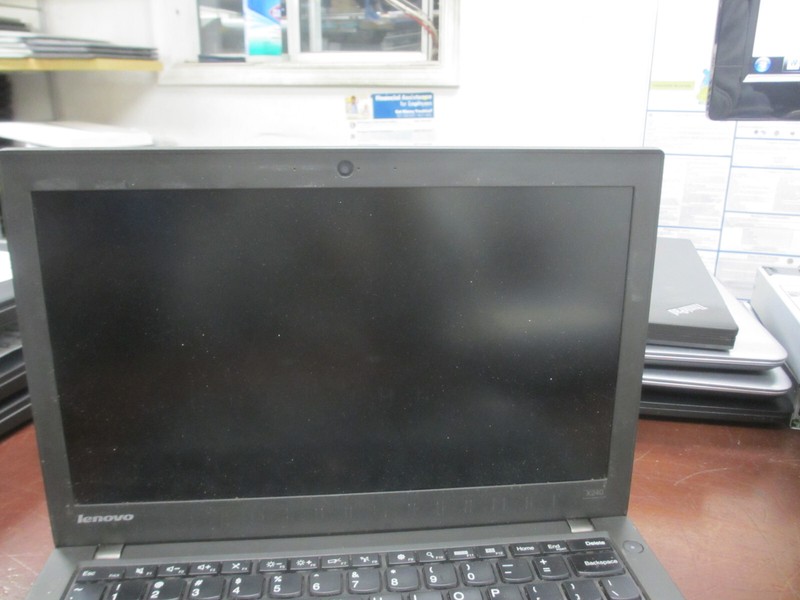 Lenovo ThinkPad X240 i7 4600U 2.10Ghz 8GB Laptop [NO HDD/OS/AC] BAD BATTERY gallery