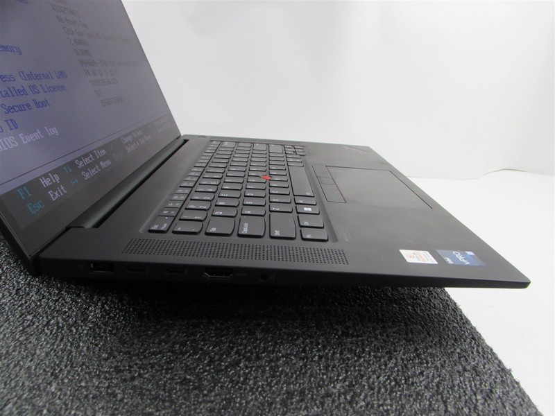 LENOVO THINKPAD P1 (GEN 5) TOUCH i7-12800H 512GB 16GB RAM RTX A1000 WIN 11 gallery