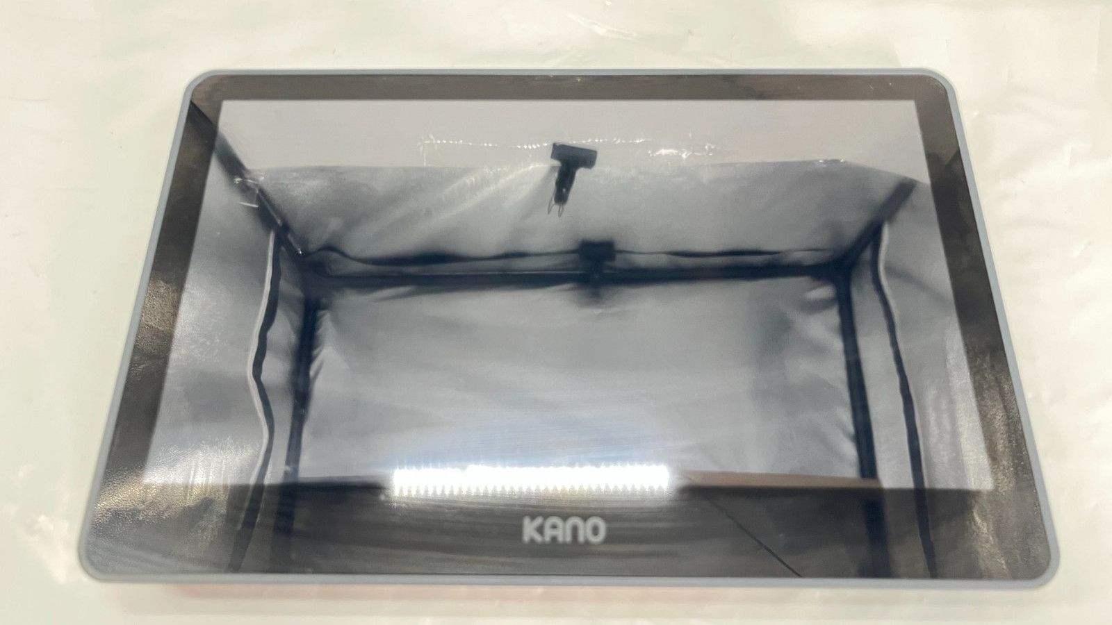 Kano 19G2009C Tablet PC Intel Celeron N4000@1.1GHZ, 60GB SSD, 4GB RAM gallery