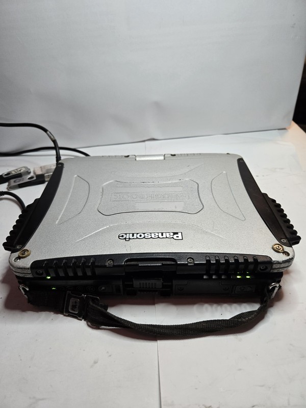 Panasonic Toughbook CF-19 MK5, i5 2520M 2.5GHz, 8GB RAM 512GBSSD Touch Win10P 3G gallery