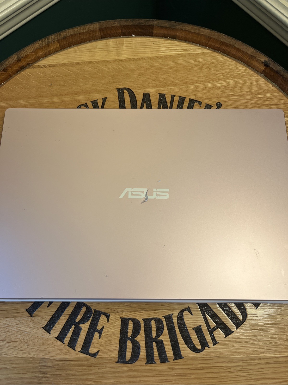 ASUS L510M 15.6" / Intel Celeron N4020 / (CRACKED/MISSING PARTS) - Read Below gallery