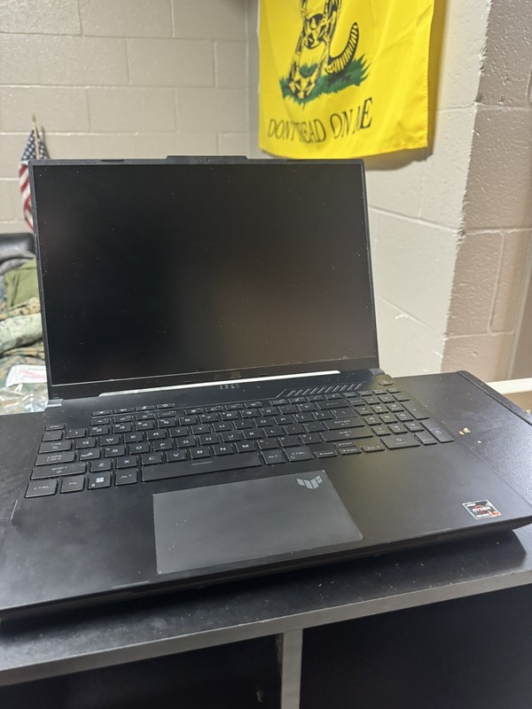 ASUS TUF Gaming A16 FA617NS 16" (512GB SSD, AMD Ryzen 7 7000 Series, 4.70... gallery