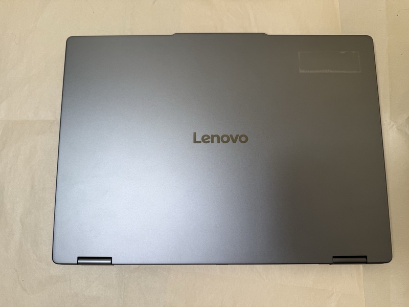 Lenovo Yoga Slim 7i 15.3 QHD+ TOUCH / Intel Core Ultra 7 256V / 16GB / 1TB SSD gallery