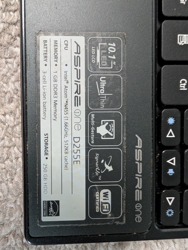 Acer Aspire One D255E Netbook Intel Atom Windows 7 Starter 10.1" Black Webcam gallery
