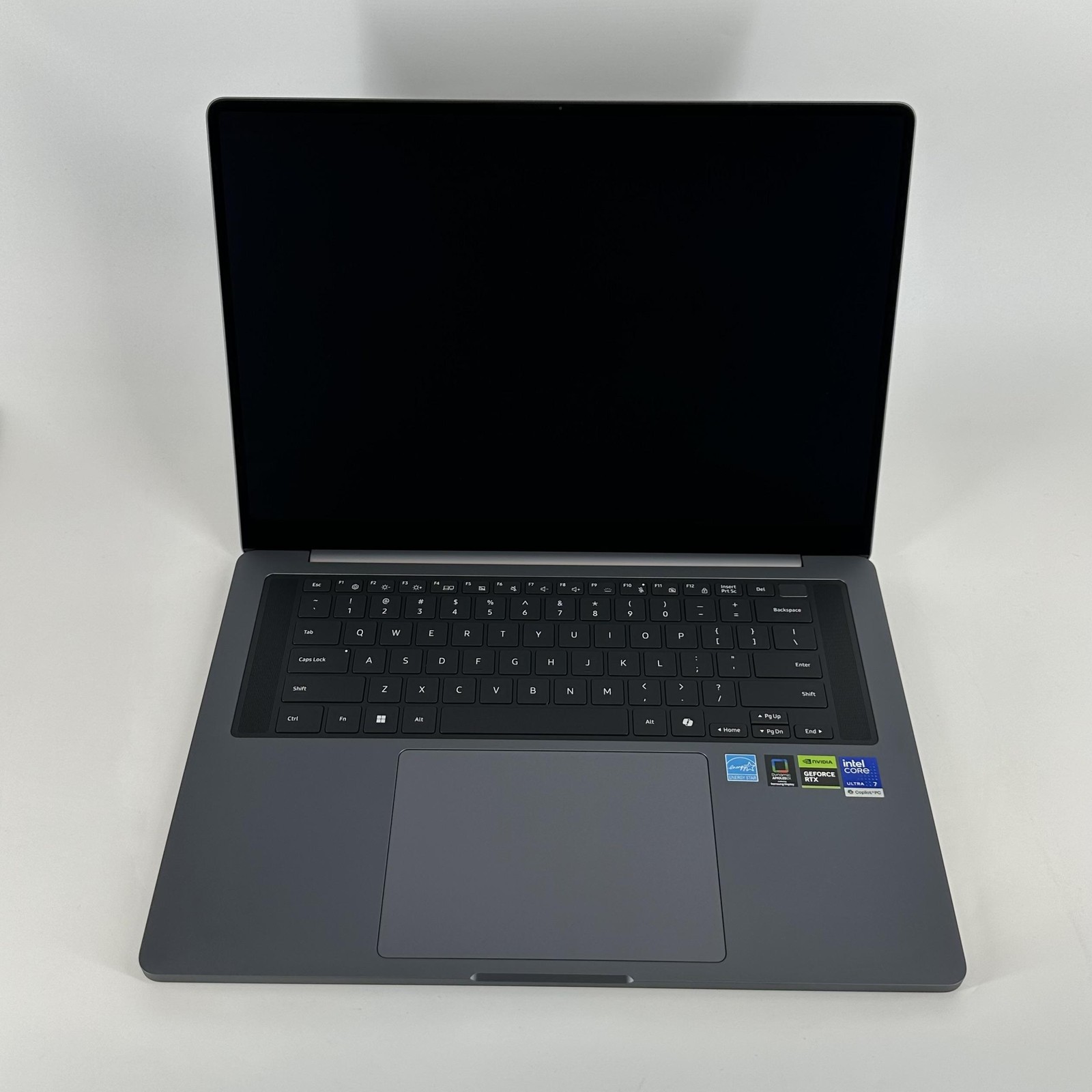 Samsung Galaxy Book6 16 QHD+ 1.9GHz Ultra 7 356H 32GB 1TB SSD RTX 5070 Excellent gallery