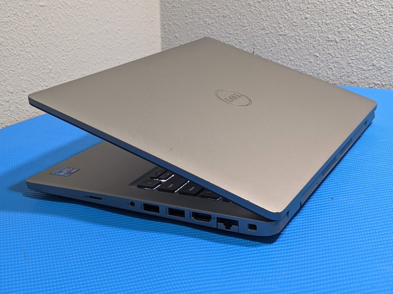 Dell Latitude 5420 14" FHD Intel vPRO i7-1185G7 3GHz 8GB 512GB SSD W11P +Charger gallery