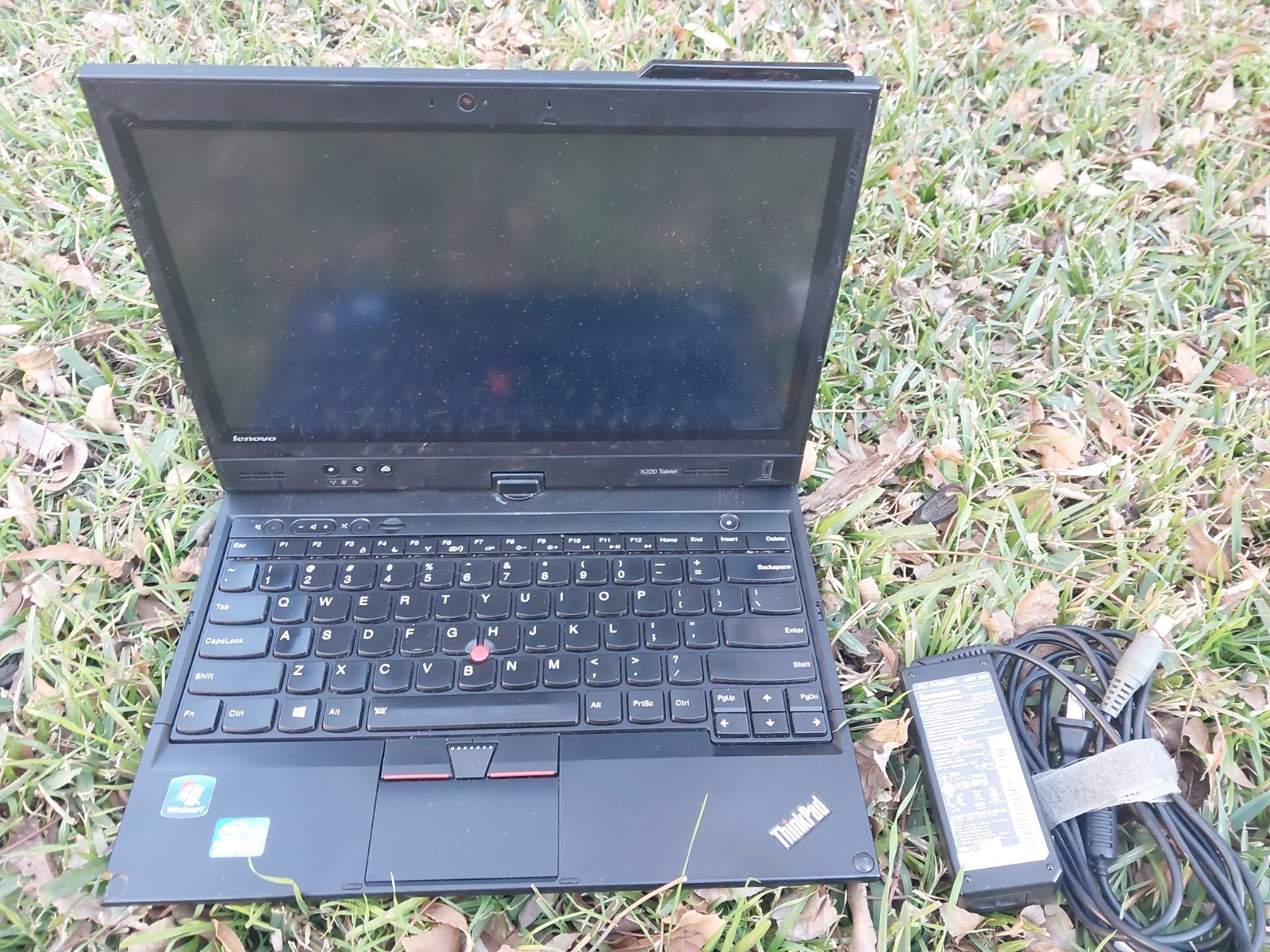 Lenovo ThinkPad X220 Tablet Laptop Intel i7-2620M 4GB RAM Windows 10 320GB HDD gallery