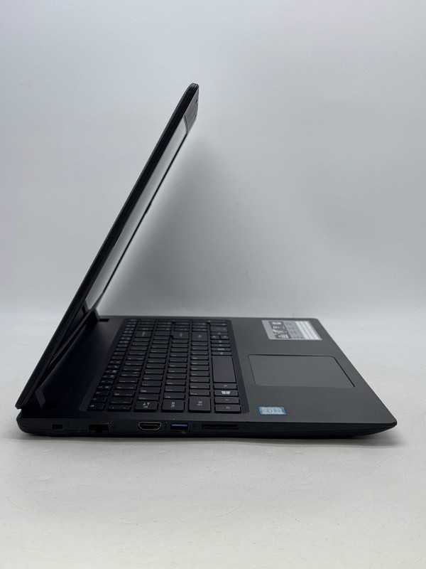 Acer Aspire 3 A315-51 Core i3 7th Gen 4GB RAM 1TB HDD 15.6" Black For Parts gallery