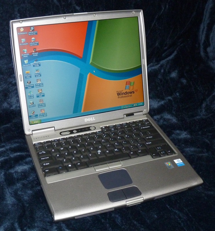 COMPLETE Dell Latitude D600 14" 1.40GHz/64GB SSD/1GB/Serial/Parallel/ATI GPU/XP gallery