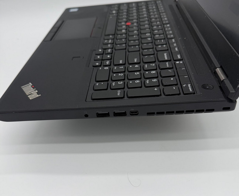 Lenovo ThinkPad P52 15.6 i7-8750H 32GB RAM Mobile Workstation Laptop (P3) gallery